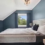 Stylish Private In Lofoten Holiday home