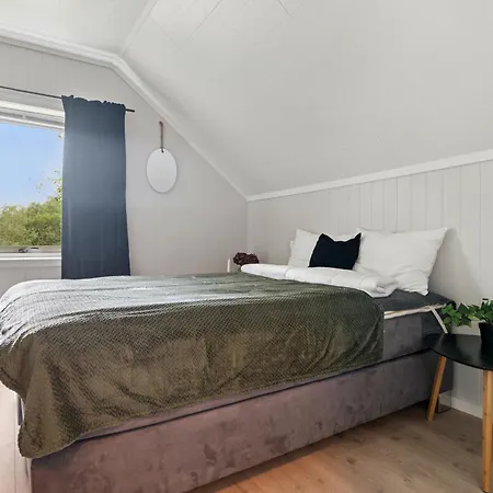 Stylish Private In Lofoten 3* Leknes
