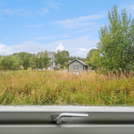 Stylish Private In Lofoten Guest house